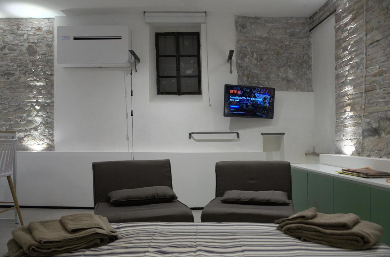 Appartement Loft Garibaldi, Garage Privato! à Pérouse Extérieur photo